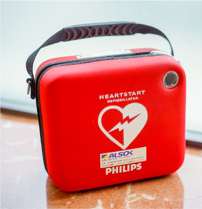 AED(自動体外式除細動器)